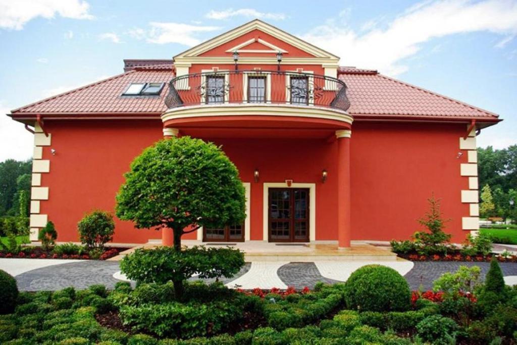 Hotel Milord ปูลตุสค์ ภายนอก รูปภาพ