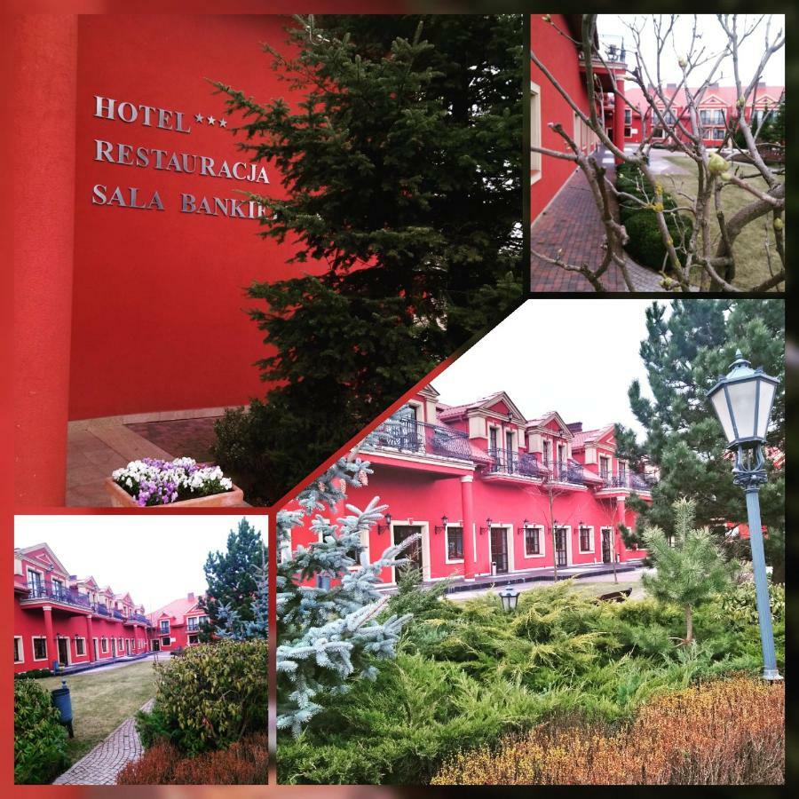 Hotel Milord ปูลตุสค์ ภายนอก รูปภาพ